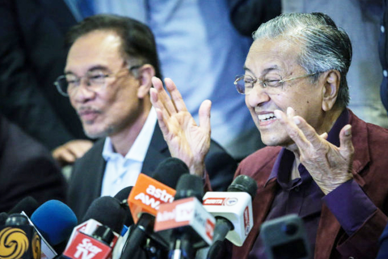 Peralihan kuasa : Tiada tarikh ditetapkan