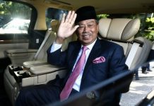 Muhyiddin zahir penghargaan kepada Dr Mahathir