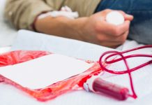 கோவிட் தொற்றினால் ரத்த தானம் வழங்க அஞ்சுகின்றனர்