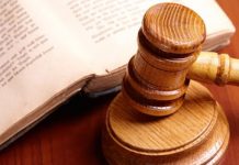 கடமையைச் செய்யவிடாமல் தடுத்தார் பொருள் விநியோஸ்தர் மீது வழக்கு