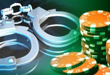 சட்டவிரோத சூதாட்டடத்தில் நால்வர் கைது கைது