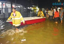 வெள்ளத்தில் மூழ்கிய ஜூரு!