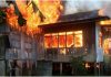 Rumah terbakar, tiga keluarga tidak sempat beraya