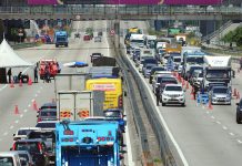 ஊரடங்கு பகுதியை தவிர்த்து கோலாலம்பூர் பகுதிகள் சாலை தடுப்புகள் அகற்றப்படும்