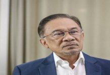 Anwar gesa kerajaan PN adakan sidang Parlimen segera