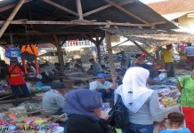 Pasar Pagi Kampung Baru Rahang telah mula beroperasi