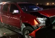 இரு வாகனங்கள் நேருக்கு நேர் மோதியதில் 9 பேர் காயம்