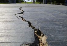 இந்தோனேசியா, சிங்கப்பூரில் அடுத்தடுத்து நிலநடுக்கம்