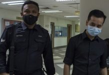 காவல்துறையினரை முகநூல் வழி அவமதித்த வேலையில்லா ஆடவருக்கு 2 ஆயிரம் வெள்ளி அபராதம்