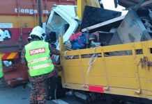 Pemandu, Dua Kelindan Maut Selepas Lori Dinaiki Langgar Treler