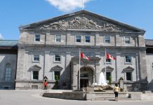 ஒட்டாவா தோட்டத்தில் சந்தேக நபர்