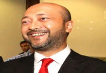 Mukhriz Mahathir sahkan polis tahan anak, menantu, kerana langgar kawalan pergerakan