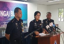 சூதாட்ட நடவடிக்கைகளுக்கு துணை போகிறோமா – மறுக்கின்றனர் சுங்கைபூலோ காவல்துறையினர்