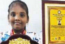 240 நாடுகளின் பெயரை உச்சரித்து அசத்தும் சிறுமி
