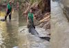 Gaya Lelaki Ini ‘Memarahi’ Buaya Cuba Dekatinya Di Sungai Ditonton Lebih 2 Juta Kali