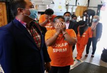 லஞ்ச வாங்கியதாக மூவர் கைது