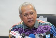 இவ்வாண்டு இறுதிக்குள் 1,000 பள்ளிகள் 5ஜி அதிவேக இணைய சேவையைப் பெறும் என்கிறார் அன்னுவார் மூசா