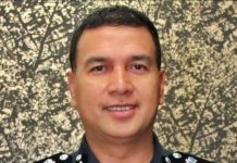 மோட்டார் சைக்கிள் திருட முயன்ற இரு ஆடவர் கைது