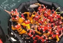 மிரி: 100 மேற்பட்ட பயணிகள் கடலில் முழுகினர்