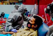 கோவிட் தொற்று பாதிக்கப்பட்ட 3இல் 1 பங்கு மக்கள் 6 முதல் 12 மாதங்களில் குறைந்தபட்சம் ஒரு அறிகுறி இருப்பதாக புகார்