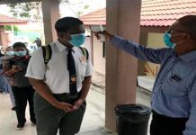 ஆசிரியர்கள் முன்மாதிரியாக இருக்க வேண்டும்!