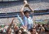 Diego Maradona meninggal dunia