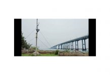 பாம்பன் பாலத்தில் புயல் எச்சரிக்கைக் கூண்டு