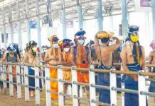 சபரிமலைக்கு தங்க அங்கி ஊர்வலம்