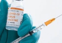 அமெரிக்கா மாடர்னா நிறுவனத்தின் கொரோனா தடுப்பூசி செலுத்தப்பட்ட டாக்டருக்கு அலர்ஜி