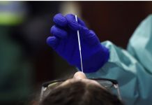 சிங்கப்பூரில் 33 புதிய கோவிட் தொற்றில் ஒரு மலேசியரும் அடங்குவார்