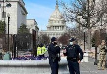 அமெரிக்க அரச நிர்வாகம் முடங்கியது – 7.5 இலட்சம் ஊழியர்கள் பாதிப்பு