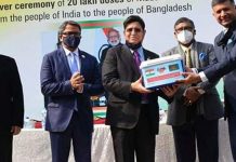 வங்காளதேசத்துக்கு 20 லட்சம் டோஸ் கொரோனா தடுப்பூசி வழங்கிய இந்தியா