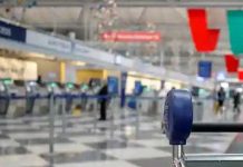 கொரோனாவுக்கு பயந்து விமான நிலையத்தில் 3 மாதங்களாகப் பதுங்கி இருந்த சீக்கியர்