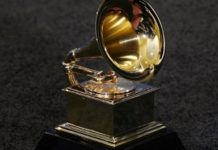 கொரோனா பரவல் எதிரொலி – அமெரிக்காவில் கிராமி விருது வழங்கும் நிகழ்ச்சி ஒத்திவைப்பு