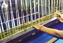 கைத்தறி நெசவாளர்களுக்கு ரூ.300 கோடி மானியம்: திருப்பூர்-கோவை மாவட்ட நெசவாளர்கள் மகிழ்ச்சி