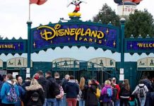 உருமாறிய கொரோனா எதிரொலி – பாரிஸ் வால்ட் டிஸ்னி பூங்கா திறப்பு மீண்டும் தள்ளிவைப்பு