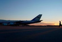 Pangkalan udara tempatkan Air Force One diceroboh