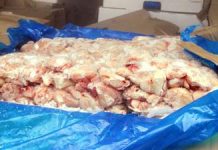 6,600 கிலோ உறைந்த கோழி இறைச்சி பறிமுதல்