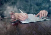 பெண்ணுக்கு ஆபாச படம் அனுப்பிய தொழிலதிபருக்கு அபராதம்