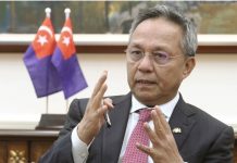 சிங்கப்பூரில் பணியாற்றவிருக்கும் மலேசியர்களுக்கு தடுப்பூசி