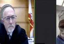 Doktor hadiri perbicaraan mahkamah online sambil bedah pesakit