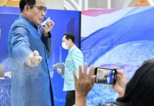 கடினமான கேள்வி கேட்டதால் கோபம்