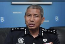 கிளப்புகள், பார்ட்டிகளில் இப்போது பிரபலமான மாட்டு சாணம் பூஞ்சைகளிலிருந்து வரும் மருந்துகளை பயன்படுத்துகின்றனர்