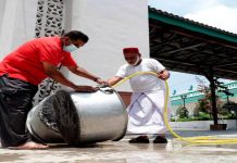 Masak 8 periuk bubur lambuk sehari