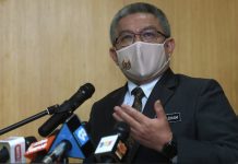 கூட்டு மதிப்பீட்டின் அடிப்படையில் பள்ளிகளை மூடுவதற்கான முடிவு எடுக்கப்படும் என்கிறார் சுகாதார அமைச்சர்