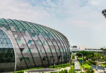 டாவோஸ் கூட்டத்தை சிங்கப்பூரில் நடத்த உலக அமைப்பு ஆர்வம்