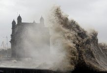 Tragedi di lautan berhampiran Mumbai; 26 terbunuh