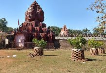 நான்கு தேவிகளின் சிரசுகளை கொண்ட உலகின் ஒரே கோவில்