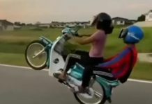 மோட்டார் சைக்கிள் சாகசம் ( wheelie stunt) சாகசம் செய்த பெண் மற்றும் இளைஞர் கைது