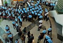 ஜனநாயக சார்பு பத்திரிகை தலைமை செய்தி ஆசிரியர் கைது